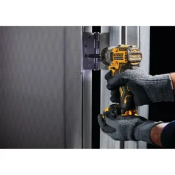Skruvdragare
