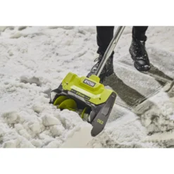 Snöskyffel