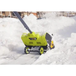Snöskyffel