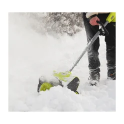 Snöskyffel