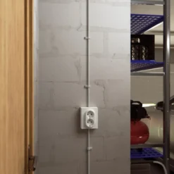 Vägguttag